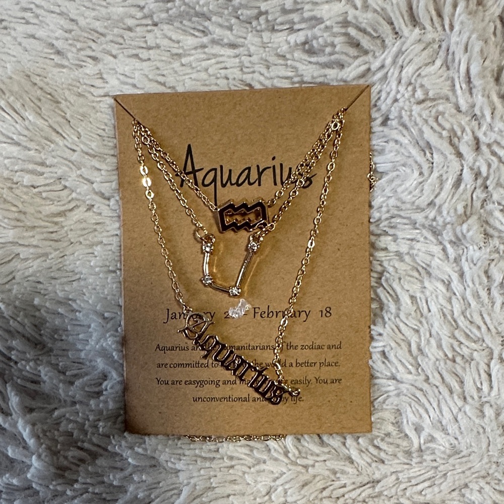 SHEIN Gold Aquarius Necklace Trio